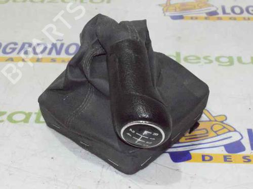 Used Shift knob VW POLO (9N_, 9A_) 1.4 TDI (70 hp) 11392874