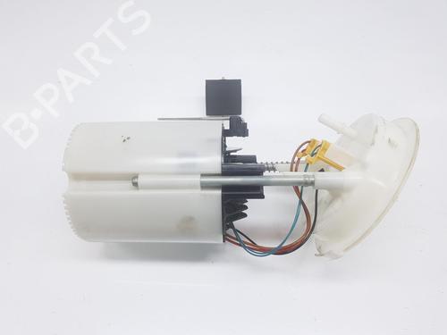 Used Fuel pump BMW 3 Coupe (E92) 335 i (306 hp) 13032215