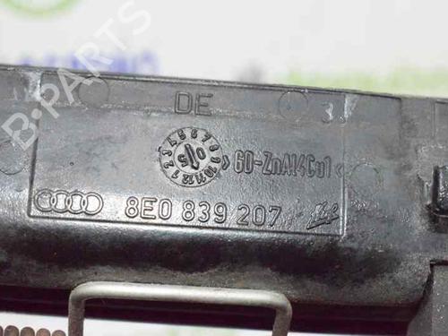 Høyre bak utvendig håndtak AUDI A4 B7 (8EC) 2.0 TDI 16V | BP1640386C130 