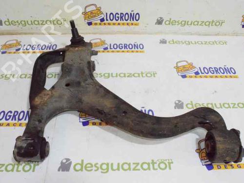 Used Left front suspension arm LAND ROVER DISCOVERY III (L319) 2.7 TD 4x4 (190 hp) 774795