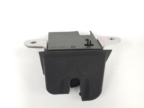 Tailgate lock SEAT IBIZA V (KJ1, KJG) 1.0 MPi | BP13559527C101