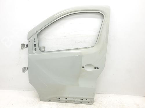 Used Left front door RENAULT TRAFIC III Van (FG_) 1.6 dCi 140 (FGMA, FGMC) (140 hp) 29716904