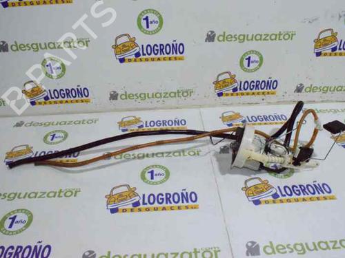 Used Fuel pump BMW 3 Touring (E91) 320 i (150 hp) 1637374