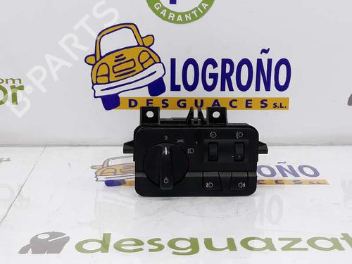 Used Headlight switch BMW 3 (E46) 318 i (143 hp) 1564406