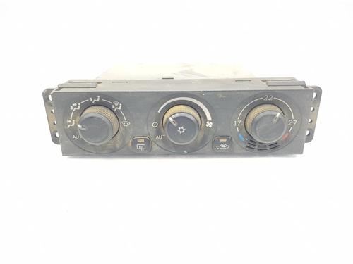 Used Climate control MITSUBISHI PAJERO III (V7_W, V6_W) 3.2 Di-D (V68W, V78W) (165 hp) 9556626
