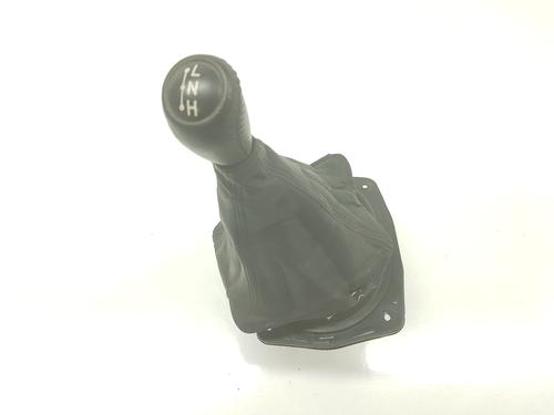 Used Gear lever TOYOTA LAND CRUISER PRADO (_J12_) 3.0 D-4D (KDJ120, KDJ125) (166 hp) 17653674