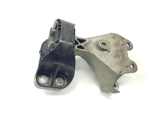 Used Engine mount Engine mount DACIA DUSTER (HM_) 1.3 TCe 130 (HMMF) (131 hp) 33272923 33272923