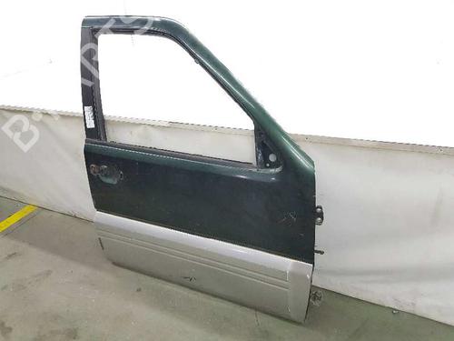 Right front door NISSAN TERRANO II (R20) 2.7 TDi 4WD | BP1452848C3 