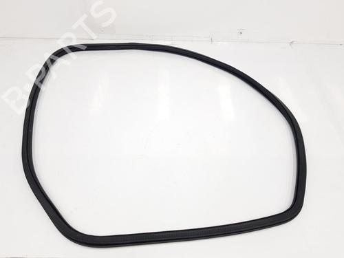 Used Rubber door seal CUPRA LEON Sportstourer (KL8, KU8, KUD) 1.4 e-HYBRID (204 hp) 14109854
