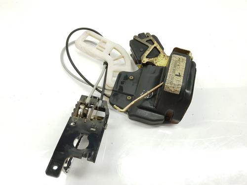 Rear right lock KIA SPORTAGE II (JE_, KM_) 2.0 CRDi 4WD | BP16574085C99