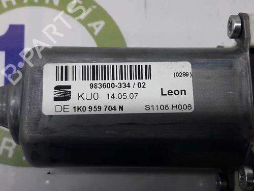 Right rear window motor SEAT LEON (1P1) 2.0 TDI | BP1983390E22 