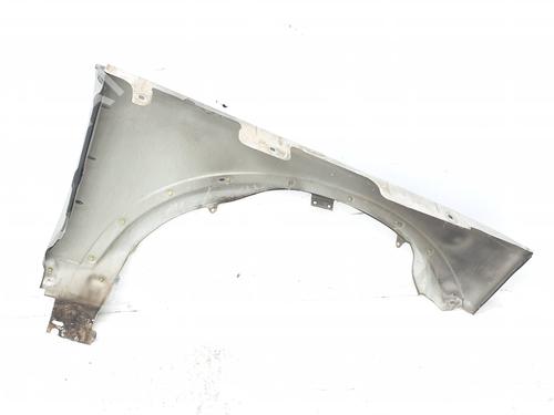 Left front fenders LAND ROVER DISCOVERY III (L319) 2.7 TD 4x4 | BP9278994C41