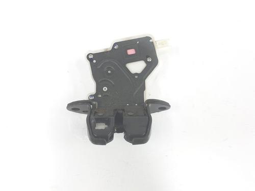 Used Tailgate lock NISSAN QASHQAI II SUV (J11, J11_) 1.5 dCi (110 hp) 13417093