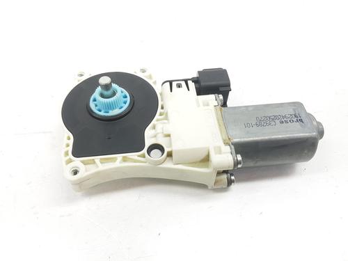 Right front window motor LAND ROVER DISCOVERY SPORT (L550) 2.0 D 4x4 | BP15519314E20 