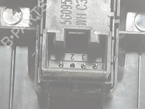 Right front window switch MAN TGE Van 2.0 TDI (01V, 03V, 36V, UYB, UYC, UYD) | BP35737191I26 - Image 2