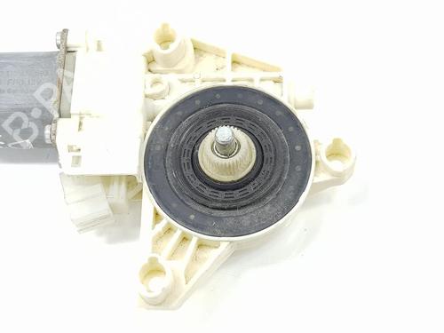 Left front window motor MERCEDES-BENZ A-CLASS (W176) A 200 CDI / d (176.008) | BP7290004E21 