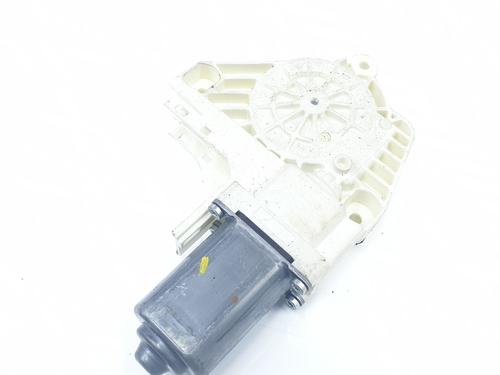 Right rear window motor LAND ROVER DISCOVERY III (L319) 2.7 TD 4x4 | BP20187451E22 