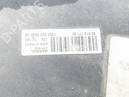 AdBlue tank PEUGEOT 508 SW I (8E_) 2.0 HDi | BP17168714M85 