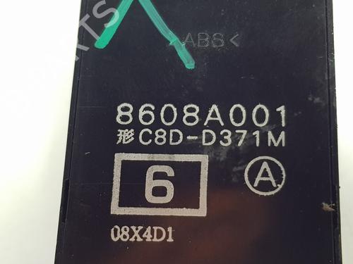 Right front window switch MITSUBISHI PAJERO III (V7_W, V6_W) 3.2 Di-D (V68W, V78W) | BP31043957I26 