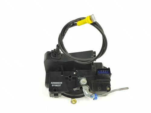 Front left lock RENAULT TRAFIC II Bus (JL) 2.0 dCi 115 8200008246  | 8200008246  |
