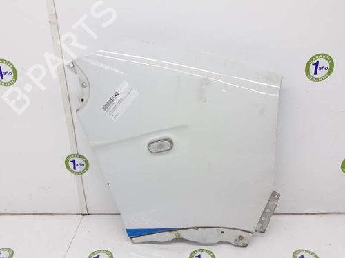 Used Right front fenders NISSAN INTERSTAR Van (X70) dCi 100 (99 hp) 4688588
