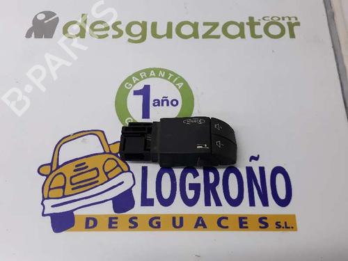 Used Steering wheel controls RENAULT LAGUNA II (BG0/1_) 1.9 dCi (BG1A, BG1W, BG0G) (110 hp) 1743502