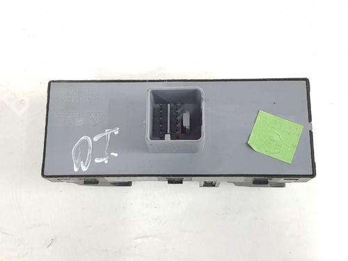 Left front window switch VW GOLF V (1K1) 2.0 GTI | BP6213657I27 