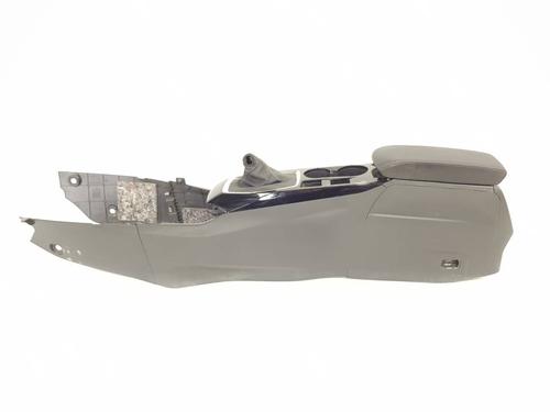 Used Armrest / Center console Armrest / Center console 38951944 38951944
