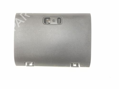 Used Glove box MITSUBISHI PAJERO III (V7_W, V6_W) 3.2 Di-D (V68W) (160 hp) 8282884