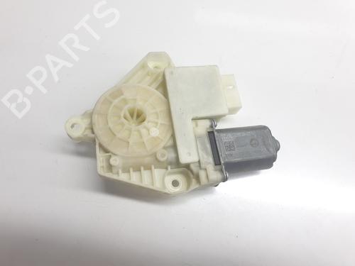 Used Right rear window motor SKODA FABIA III Estate (NJ5) 1.2 TSI (90 hp) 28800563