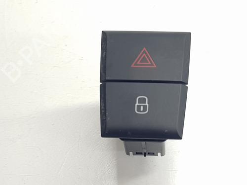 Used Warning switch SKODA KAMIQ (NW4) [2019-2026]  31840792