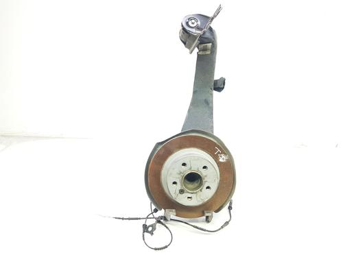 Used Right rear steering knuckle BMW X1 (F48) sDrive 18 d (150 hp) 13330505