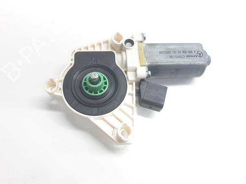 Right front window motor MERCEDES-BENZ C-CLASS Convertible (A205) C 220 d (205.404) | BP29611055E20 