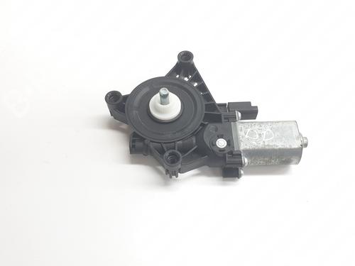 Used Right front window motor OPEL ASTRA L Sports Tourer (O5) 1.2 (FRHNPJ) (110 hp) 24586259