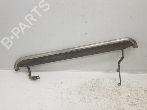Trinnbrett Trinnbrett HYUNDAI SANTA FÉ I (SM) 2.0 CRDi (113 hp) 37198378 37198378