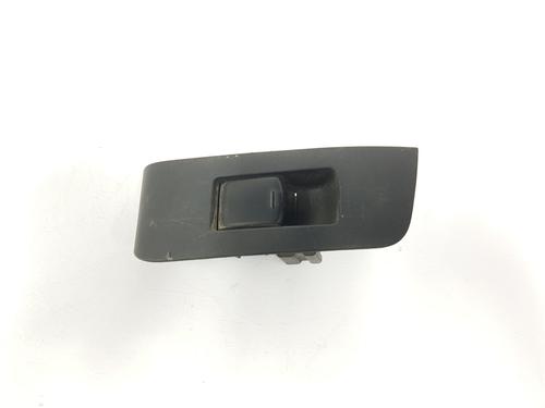 Used Left rear window switch NISSAN X-TRAIL II (T31) 2.0 dCi 4x4 (173 hp) 9412933