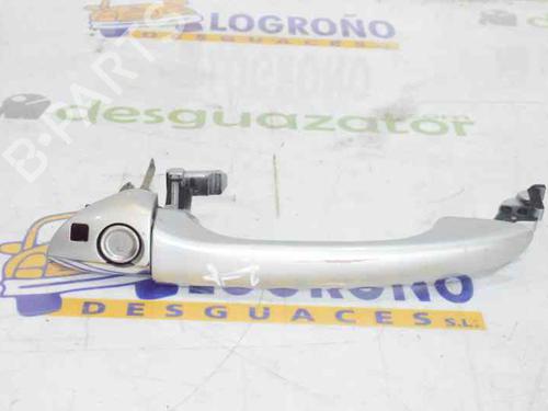 Used Front left exterior door handle MERCEDES-BENZ CLK (C209) CLK 200 Kompressor (209.342) (163 hp) 1636857