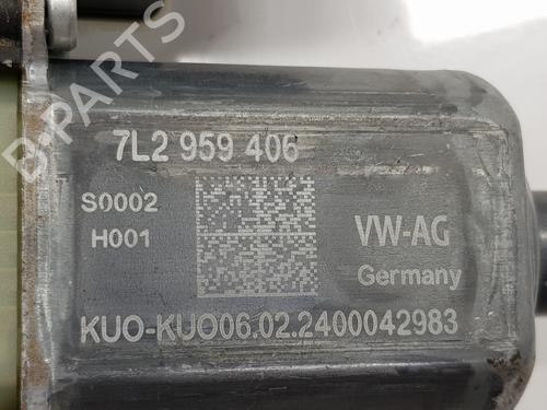Right front window motor VW TRANSPORTER T6 / CARAVELLE T6 Bus (SGB, SGJ, SHB, SHJ) 2.0 TDI | BP22554270E20 