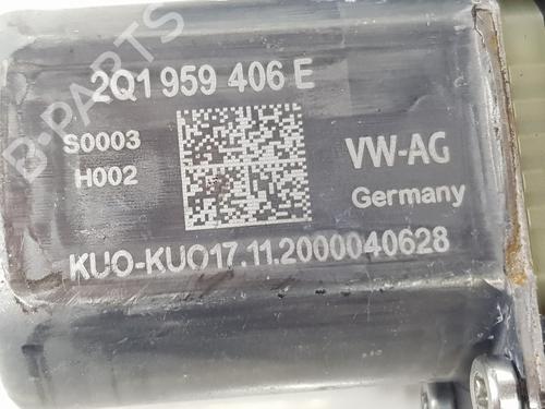 Right front window motor VW POLO VI (AW1, BZ1, AE1) 1.0 TSI | BP20293857E20 