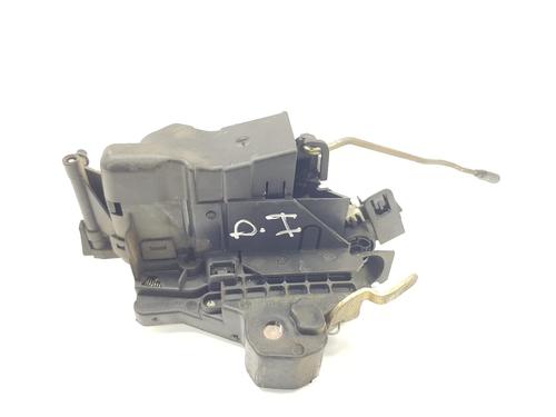 Used Front left lock MERCEDES-BENZ CLK (C208) CLK 200 Kompressor (208.344) (163 hp) 15670747