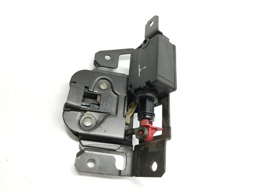 Tailgate lock BMW 3 Compact (E46) 320 td | BP25747406C101 