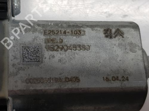 Right front window motor OPEL ASTRA L Sports Tourer (O5) 1.2 (FRHNPJ) | BP25442885E20 
