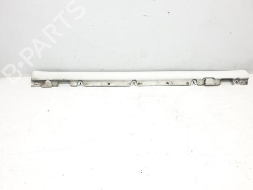 Other MERCEDES-BENZ C-CLASS T-Model (S205) C 200 BlueTEC / d (205.237) A2056900140  | A2056900140  | COLOR BLANCO POLAR 149  |