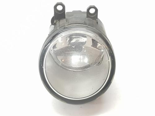Used Right front fog light TOYOTA AVENSIS Saloon (_T25_) 2.2 D-4D (ADT251_, ADT251R) (150 hp) 11843600