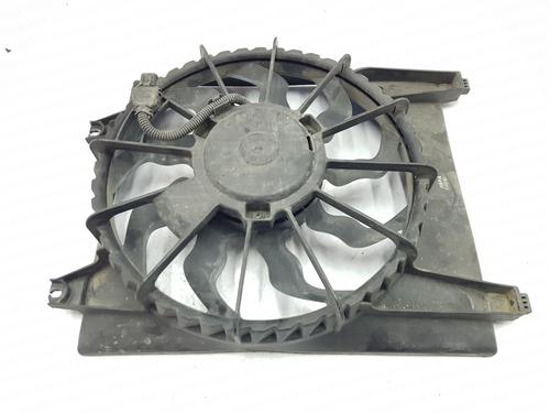 Used Radiator fan HYUNDAI SANTA FÉ I (SM) 2.0 CRDi 4x4 (113 hp) 9440085