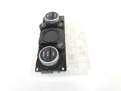 Climate control SUZUKI GRAND VITARA II (JT, TE, TD) 1.9 DDiS All-wheel Drive (JT419, TD44, JB419WD, JB419XD,... | BP5618214I5 