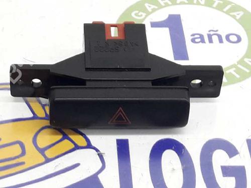 Used Warning switch SUZUKI GRAND VITARA II (JT, TE, TD) 1.9 DDiS All-wheel Drive (JT419, TD44, JB419WD, JB419XD,... (129 hp) 13098731