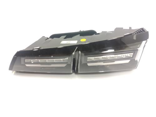 Used Right tailgate light Right tailgate light PEUGEOT 308 II (LB_, LP_, LW_, LH_, L3_) [2013-2021] 10517583 10517583
