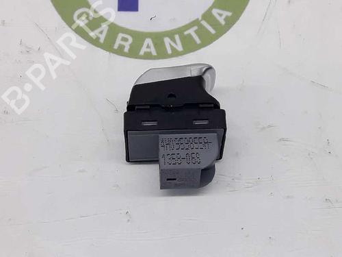 Right rear window switch AUDI A1 Sportback (8XA, 8XF) 1.0 TFSI | BP3655997I28 