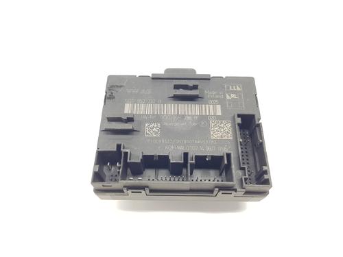 Used Electronic module AUDI A3 Sportback (8VA, 8VF) 2.0 TDI (150 hp) 15881467